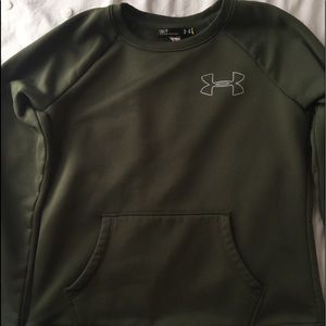 under armor sweatshirt